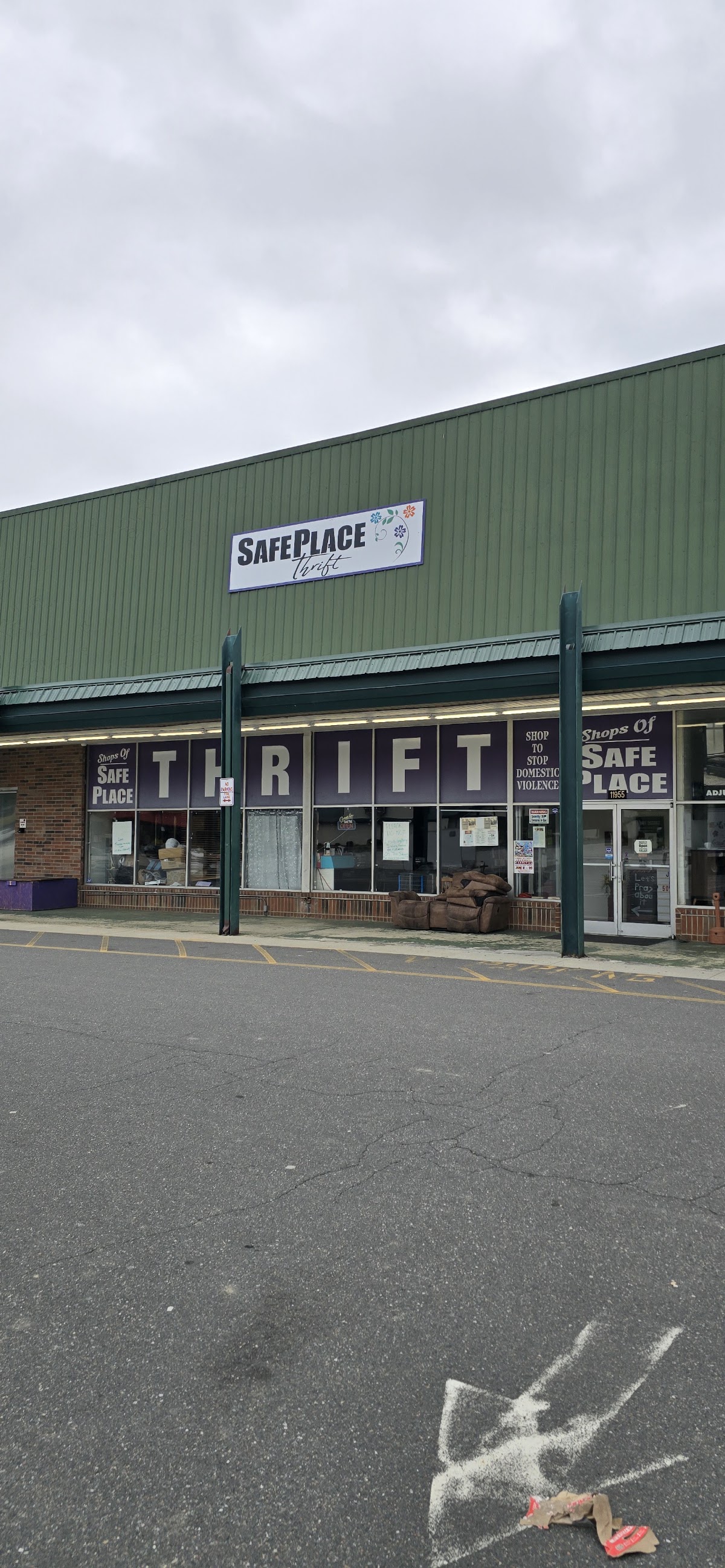 SafePlace Thrift Shop in Spruce Pine