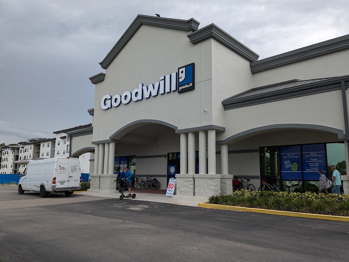 Goodwill Retail & Donation Center in Bonita Springs