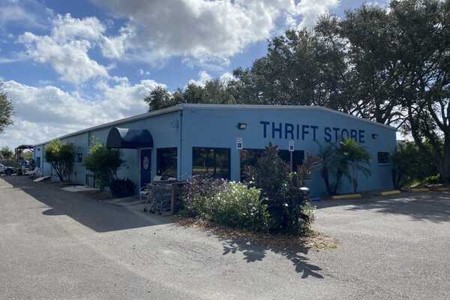 St Vincent De Paul Thrift Store in Ruskin