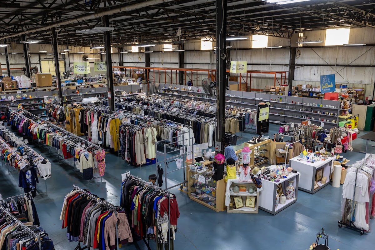 Good Deeds Resale Shop in Inkster