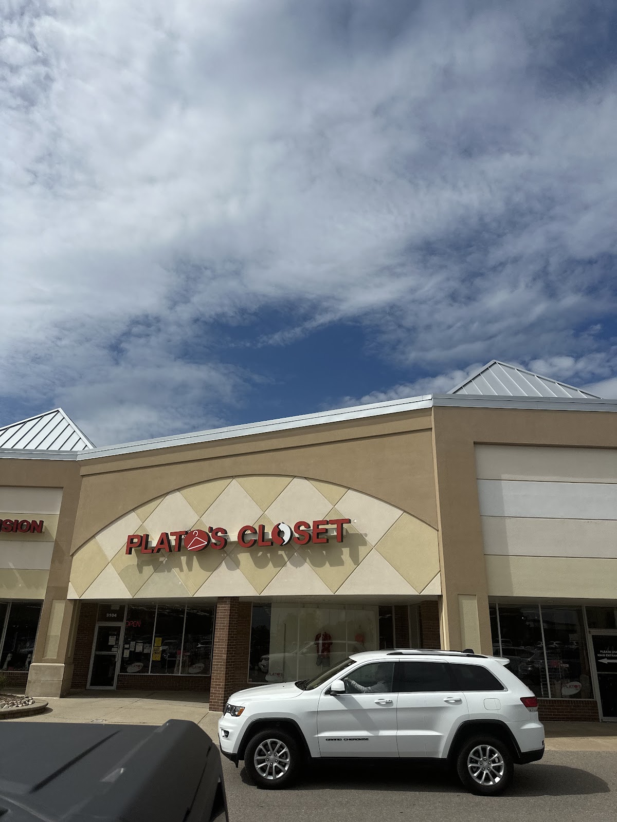 Plato's Closet in Rochester Hills