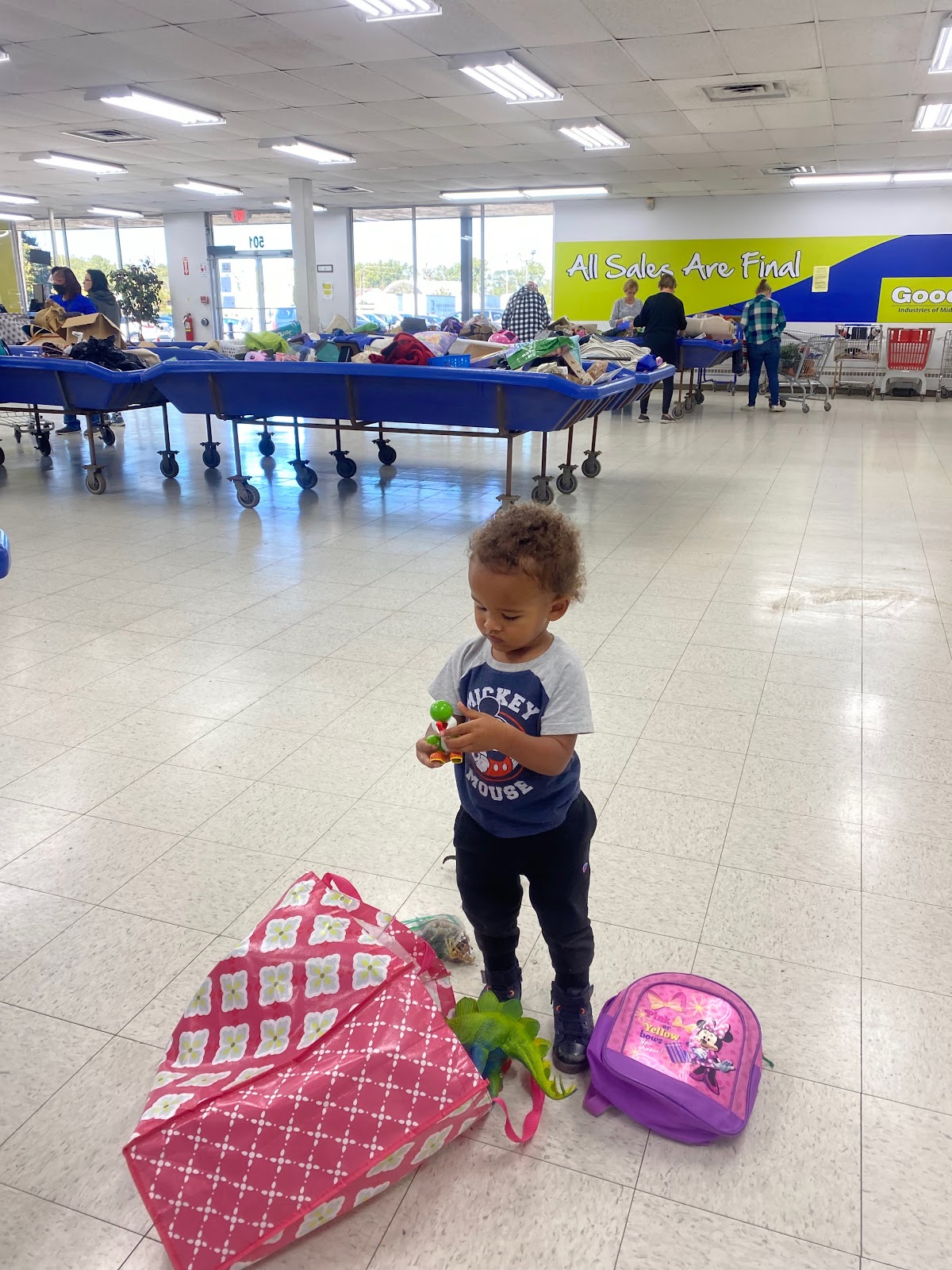 Goodwill Mid-Michigan Outlet in Flint
