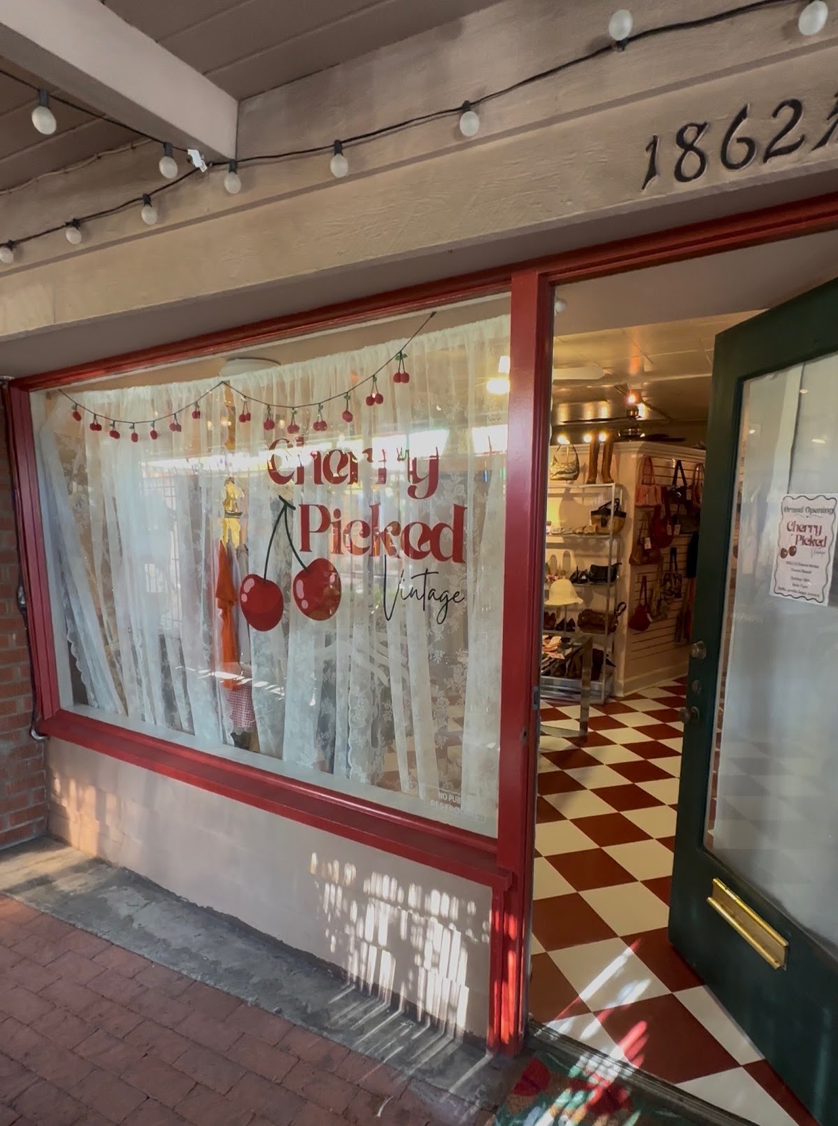 Cherry Picked Vintage in San Diego