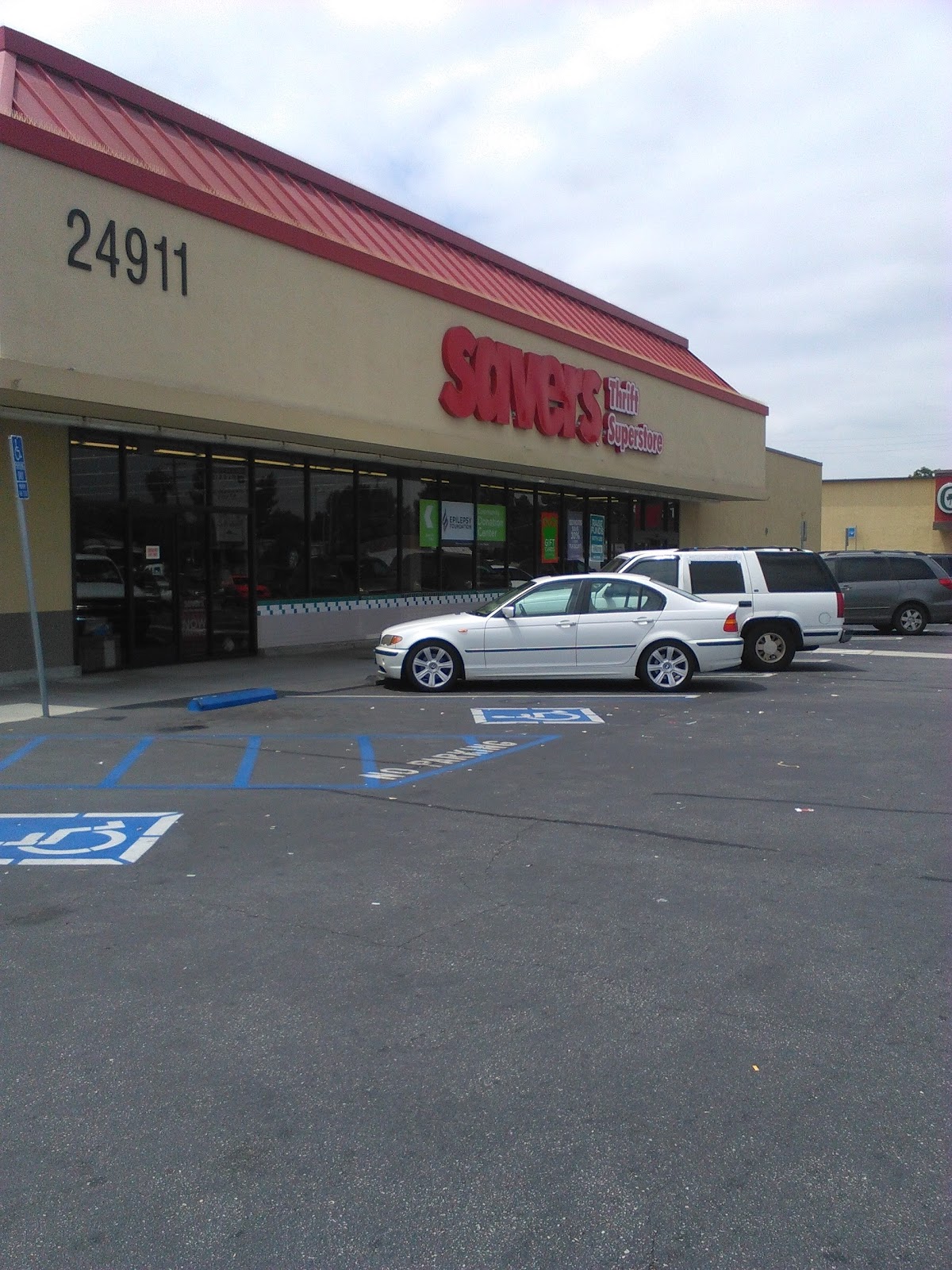 Savers in Lomita