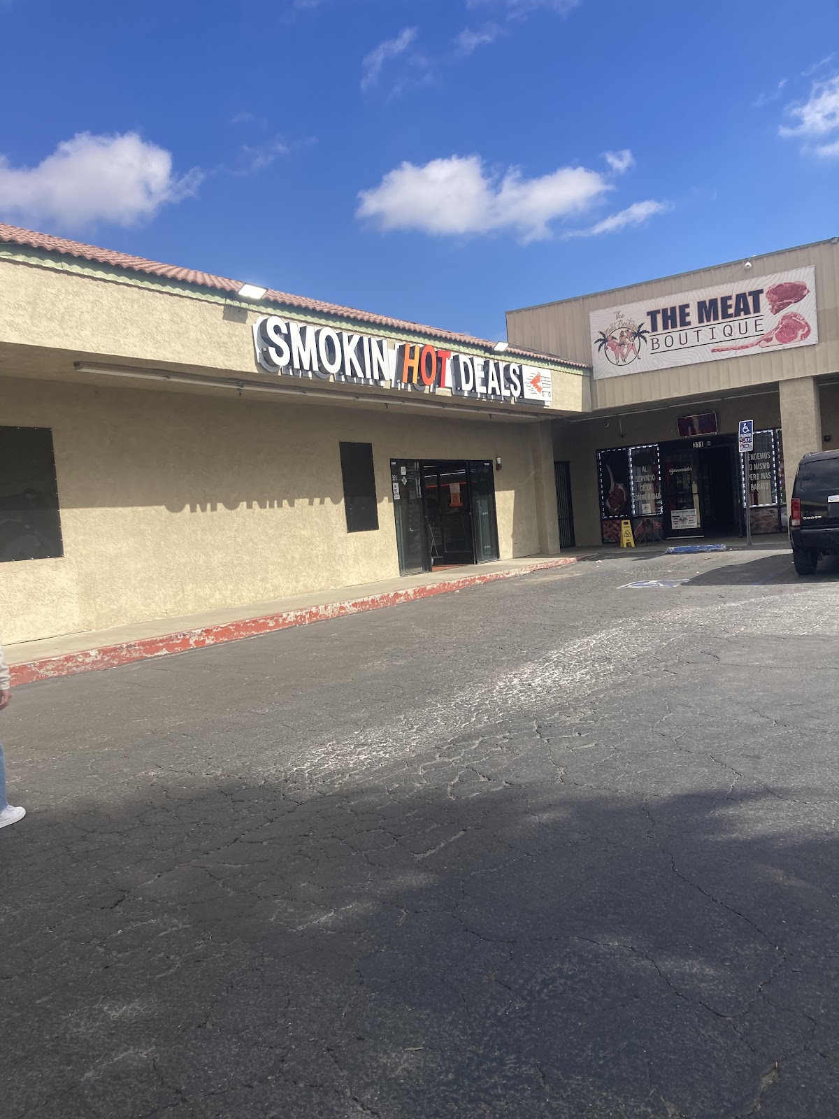 Smokin' Hot Deals Perris in Perris