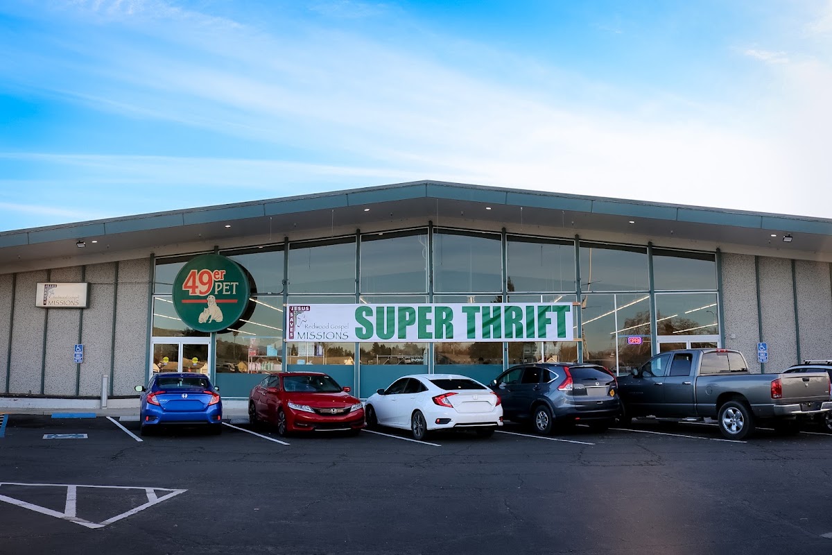 Redwood Gospel Missions- Super Thrift Store in Rohnert Park