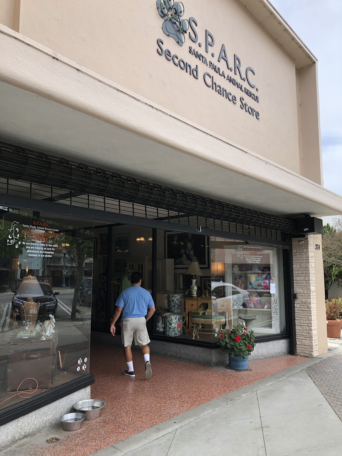 SPARC Second Chance Store in Ventura