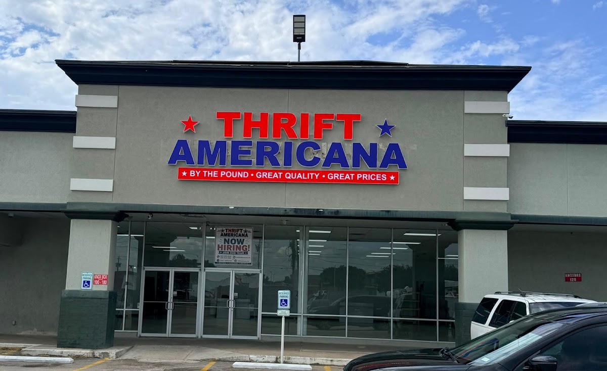 THRIFT AMERICANA in Pasadena
