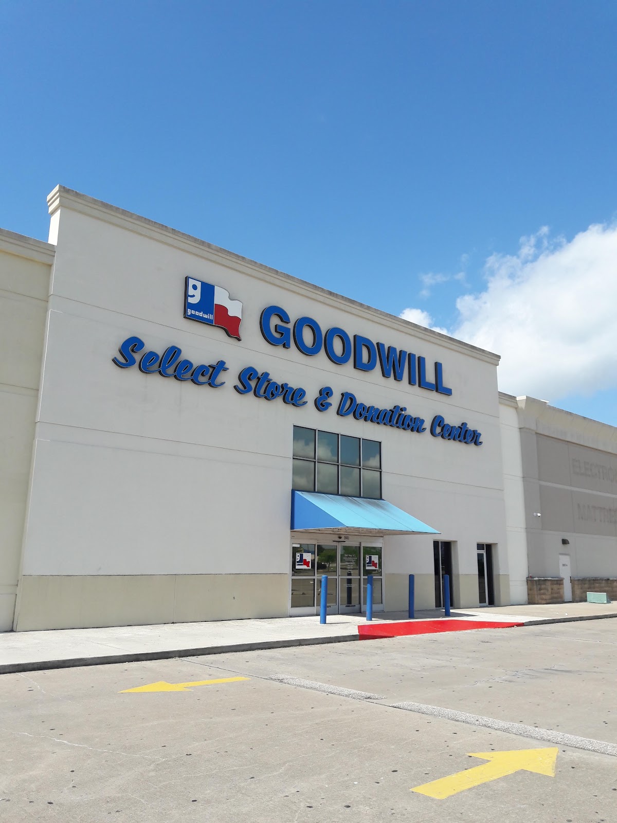 Goodwill Thrift Store & Donation Center – West Oaks in Houston