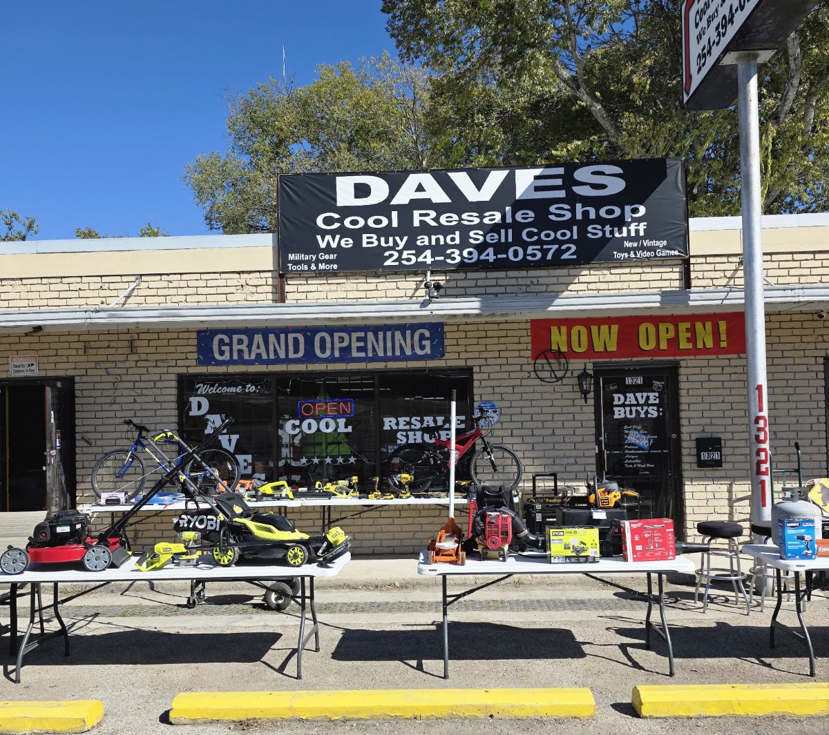 DAVES COOL RESALE SHOP in Killeen