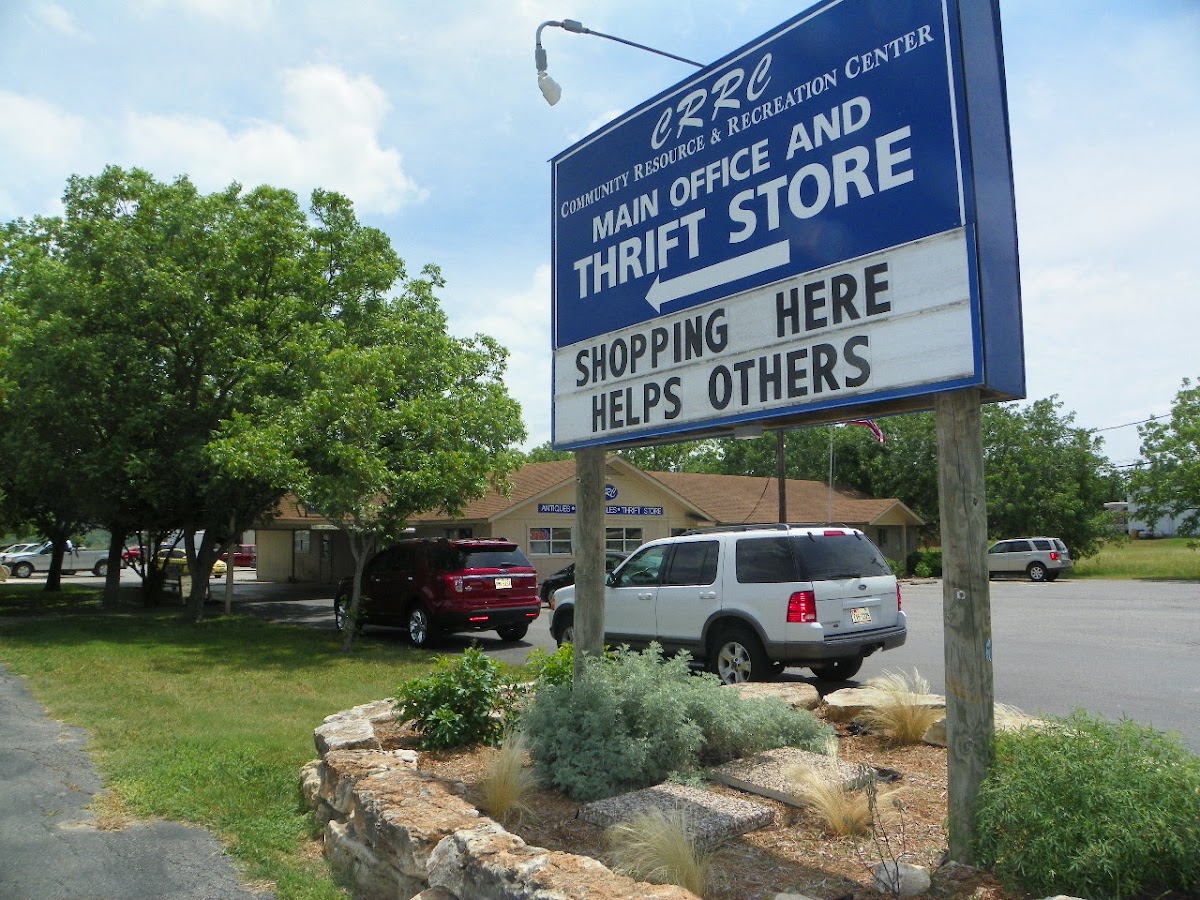 CRRC Thrift Store in Canyon Lake