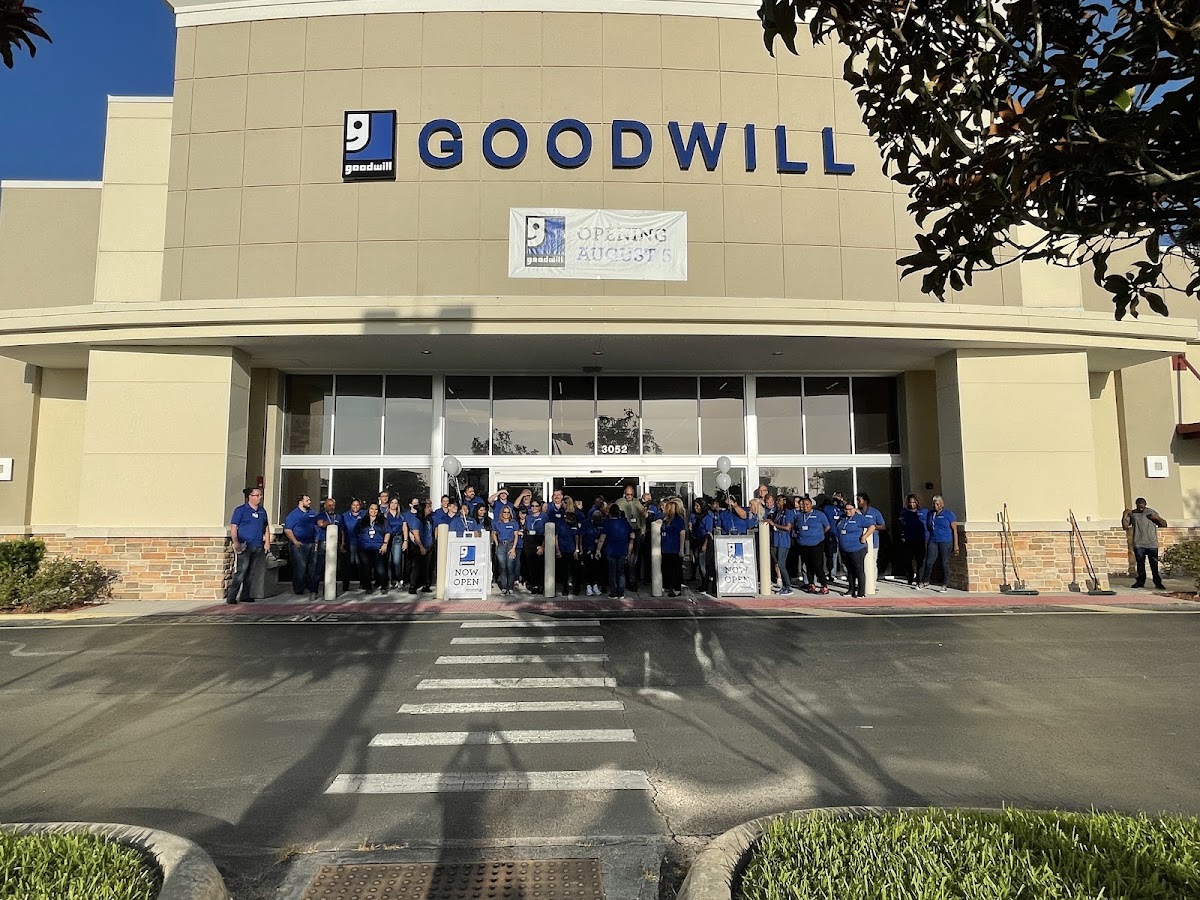 Goodwill - Osceola Village in Kissimmee