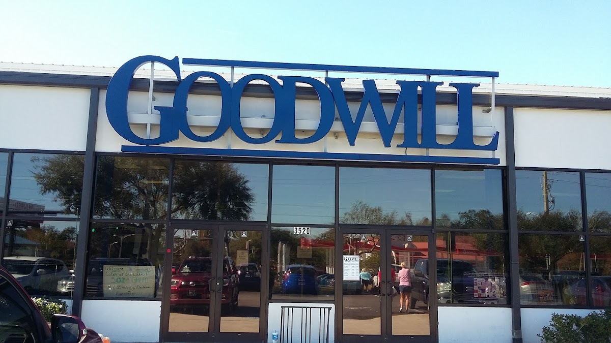 Goodwill Retail Store, Donation Center, and Employment Services - Gainesville South in Gainesville