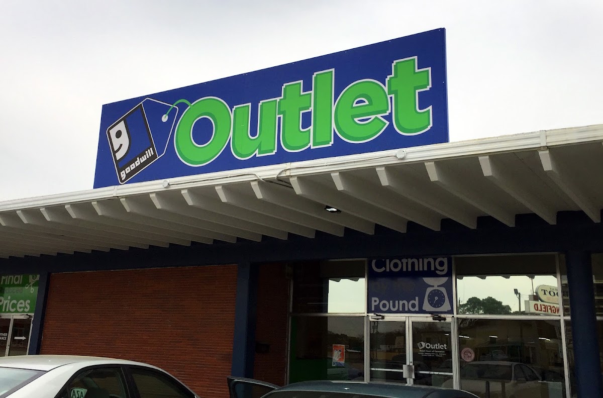 Goodwill Outlet in Panama City