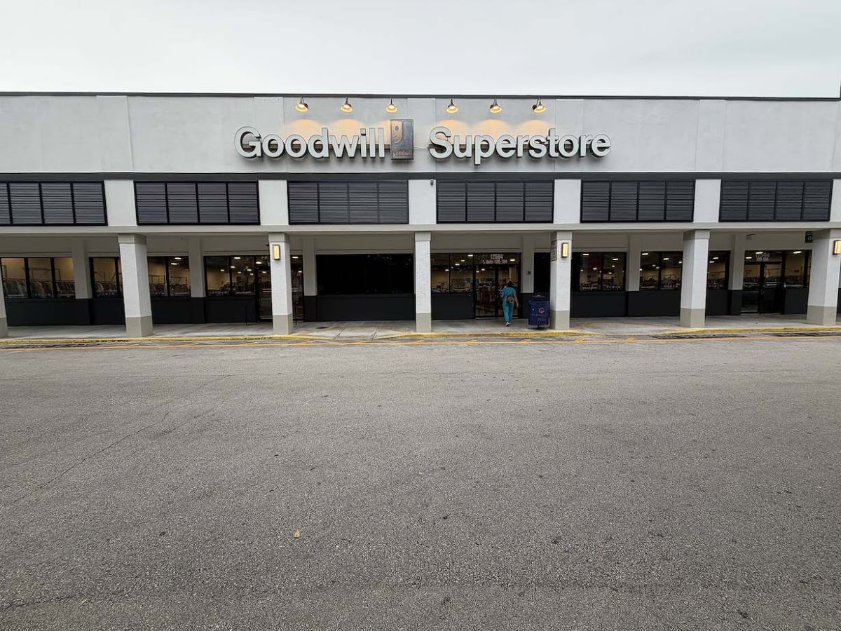 Goodwill - Retail Store and Donation Center in Pembroke Pines