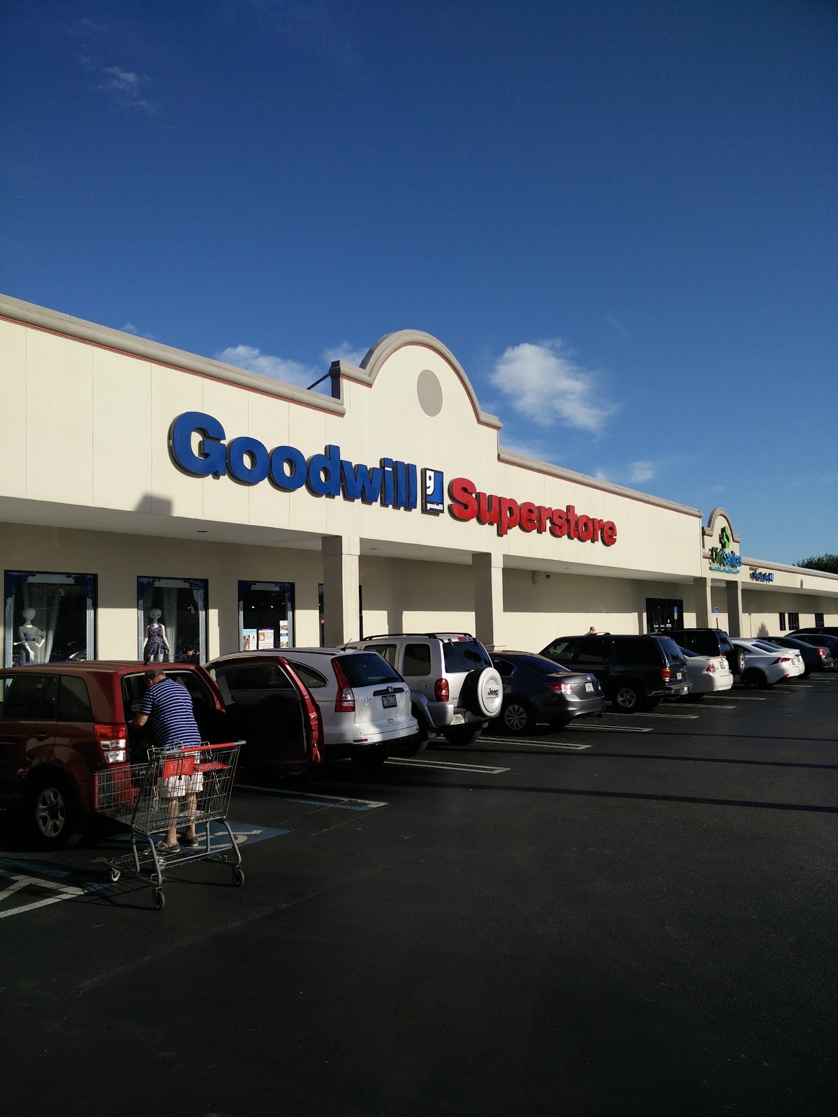 Goodwill - Retail Store and Donation Center in Miami