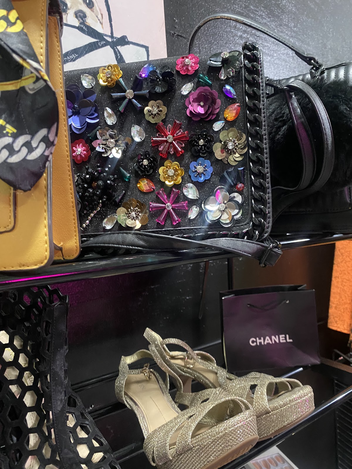 Luxxe Bazaar Thrift in Jacksonville