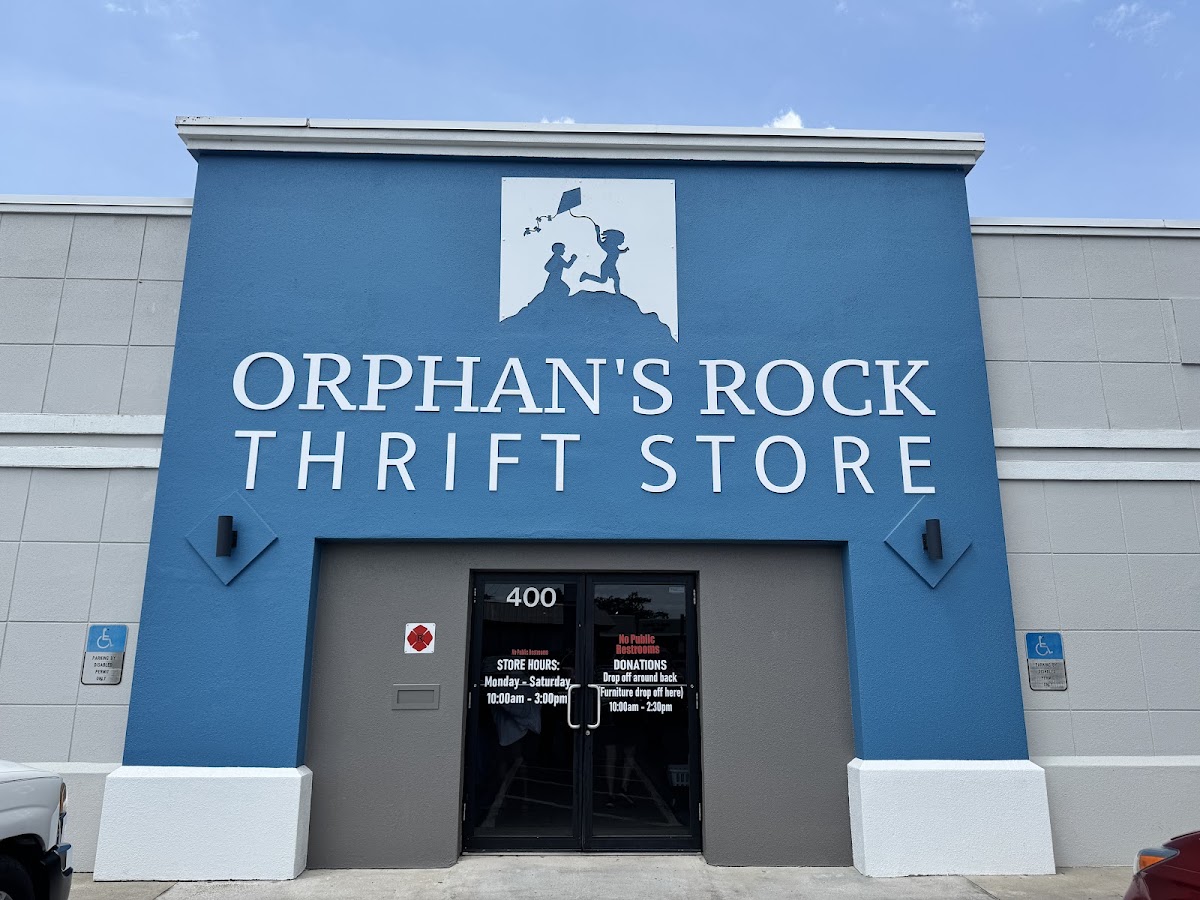 Orphans Rock Thrift Store in Eustis
