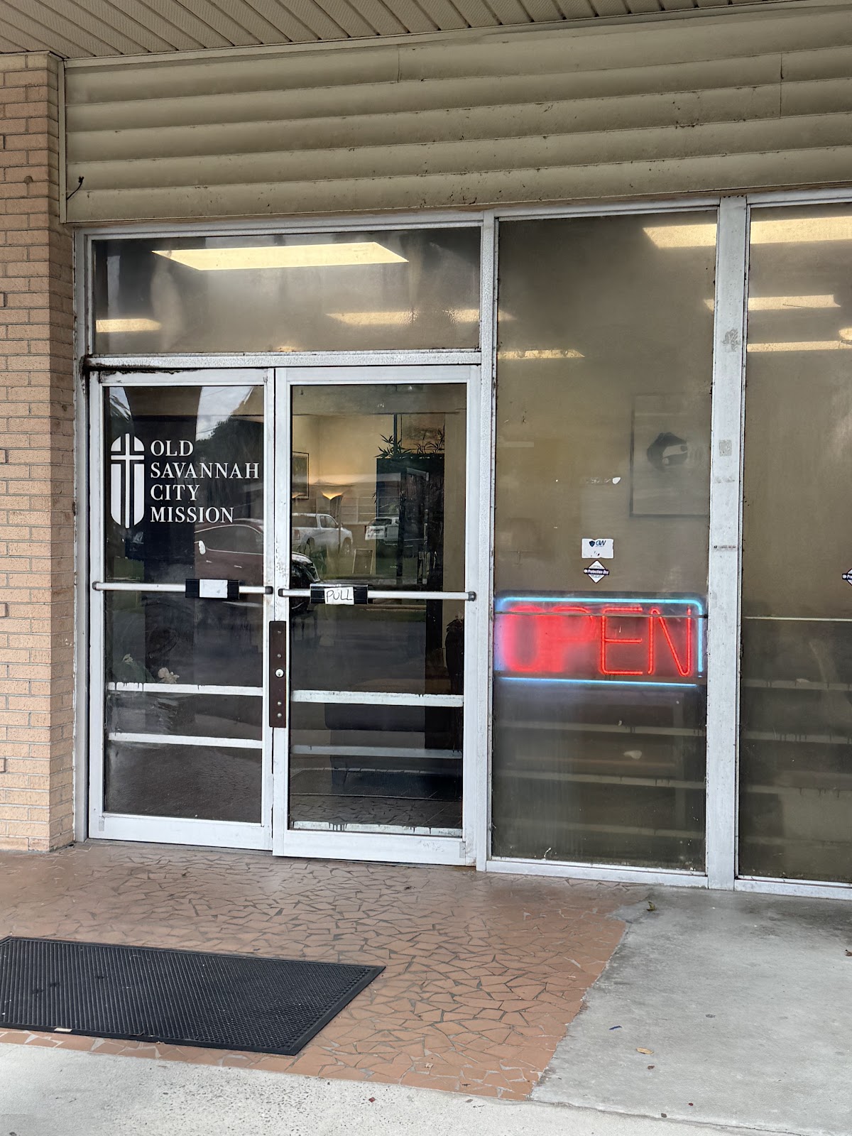 Bargain Center On Mills B Ln in Savannah