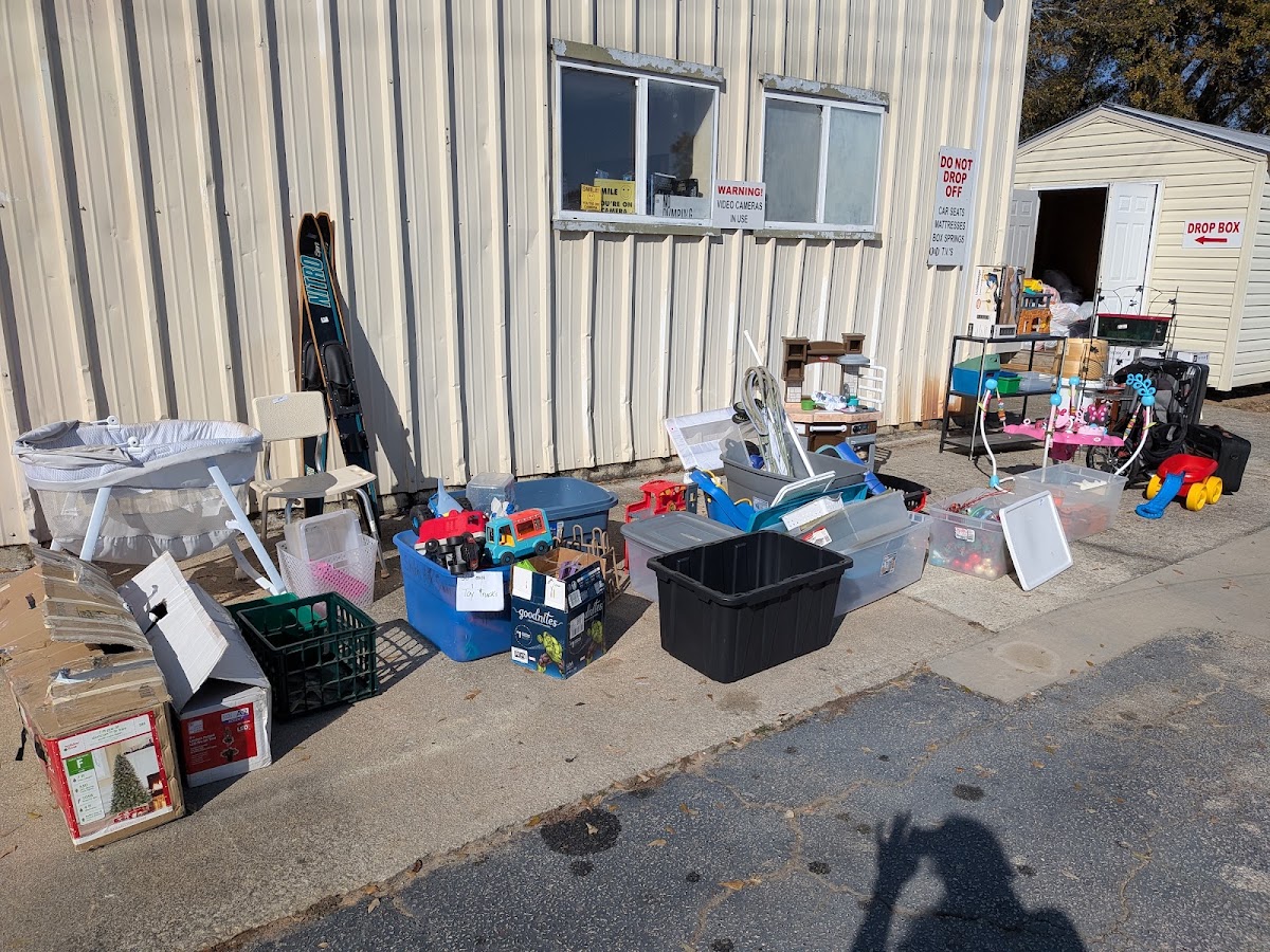Hart County Clothes Closet in Hartwell