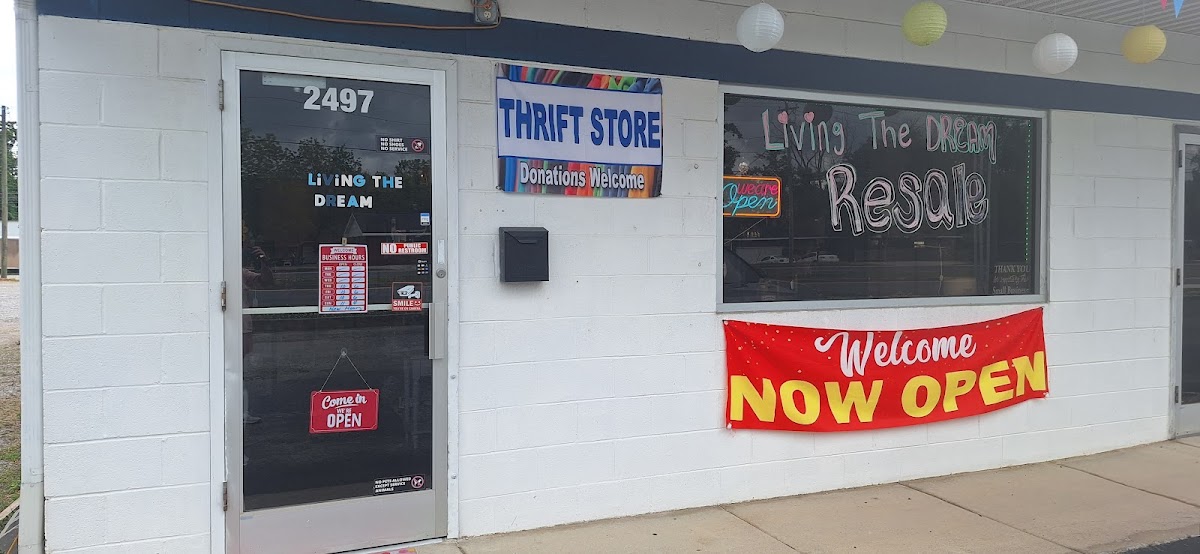 Living the Dream Resales in Rossville