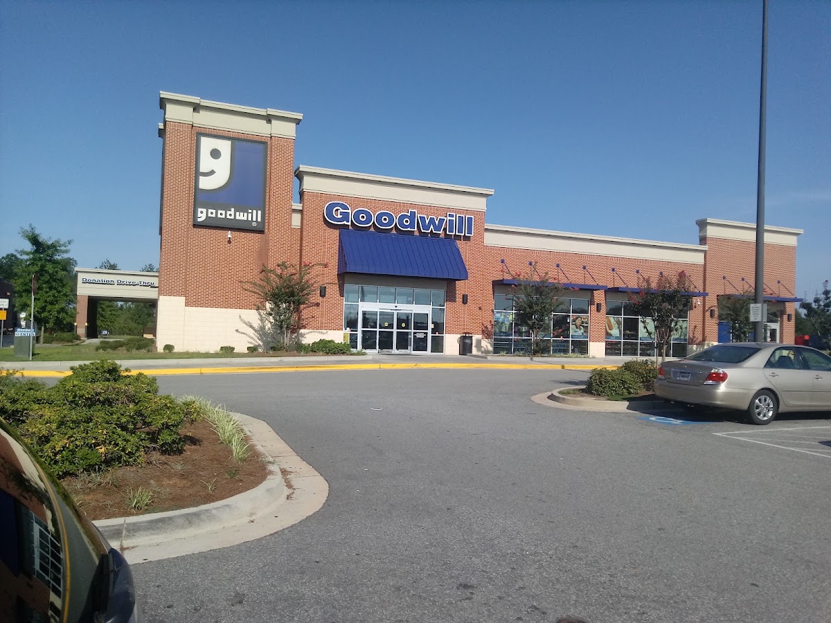 Goodwill Store and Donation Drive-Thru in Kathleen