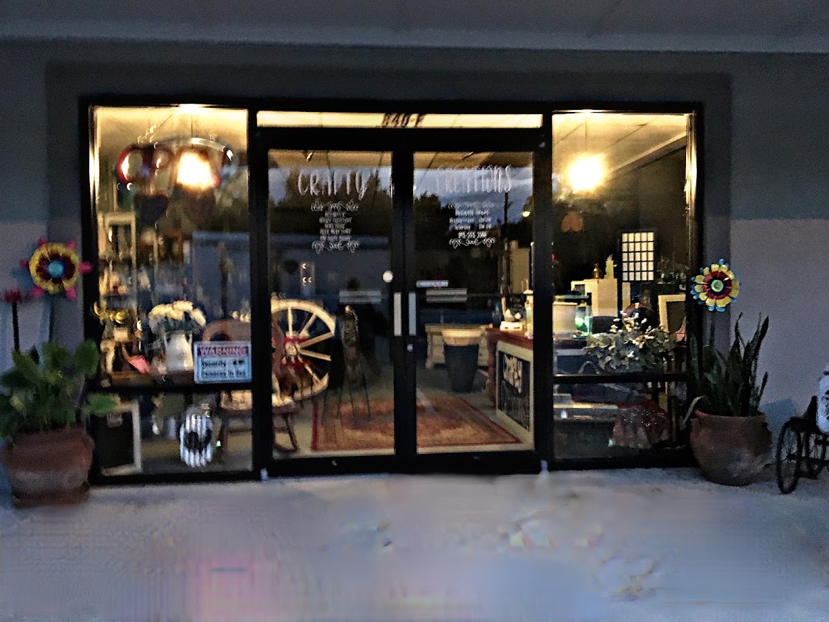 Crafty Creations Kingsland in Kingsland