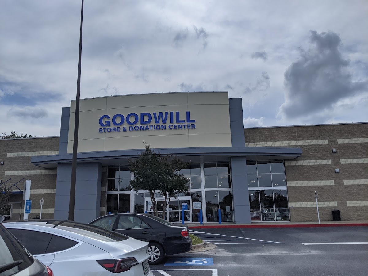Goodwill Thrift Store & Donation Center in Morrow
