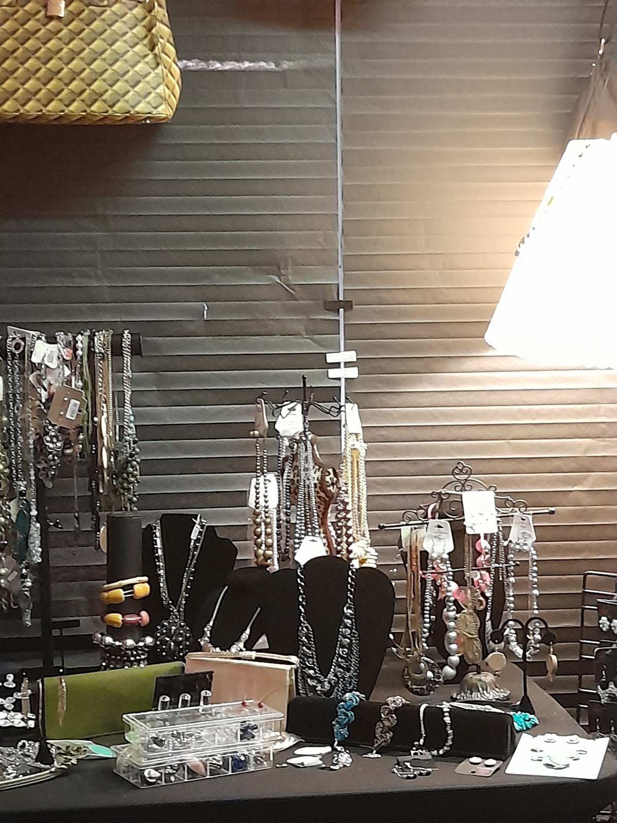 SimpleThings Thrift Boutique in East Point