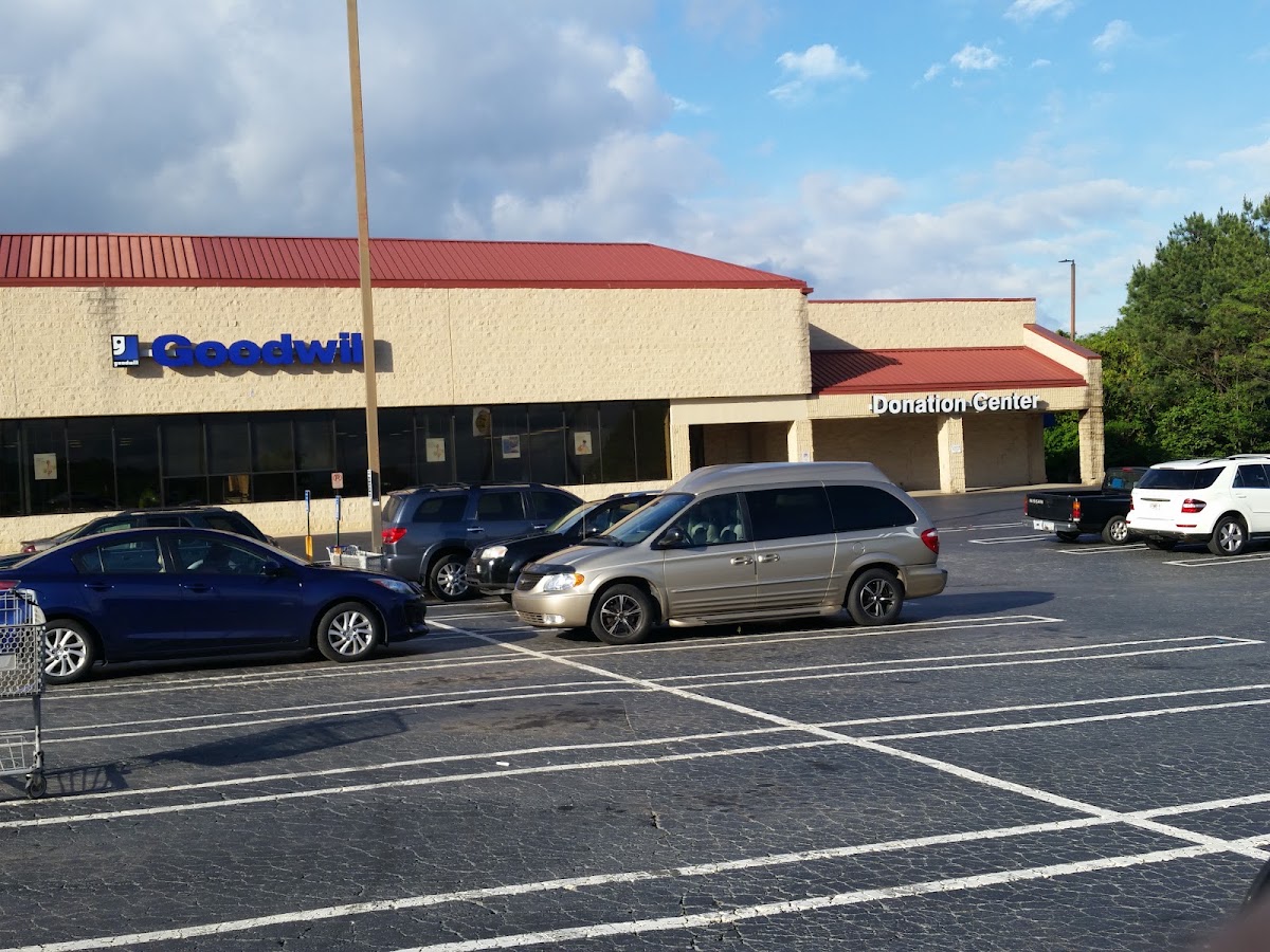 Goodwill Thrift Store & Donation Center in Kennesaw