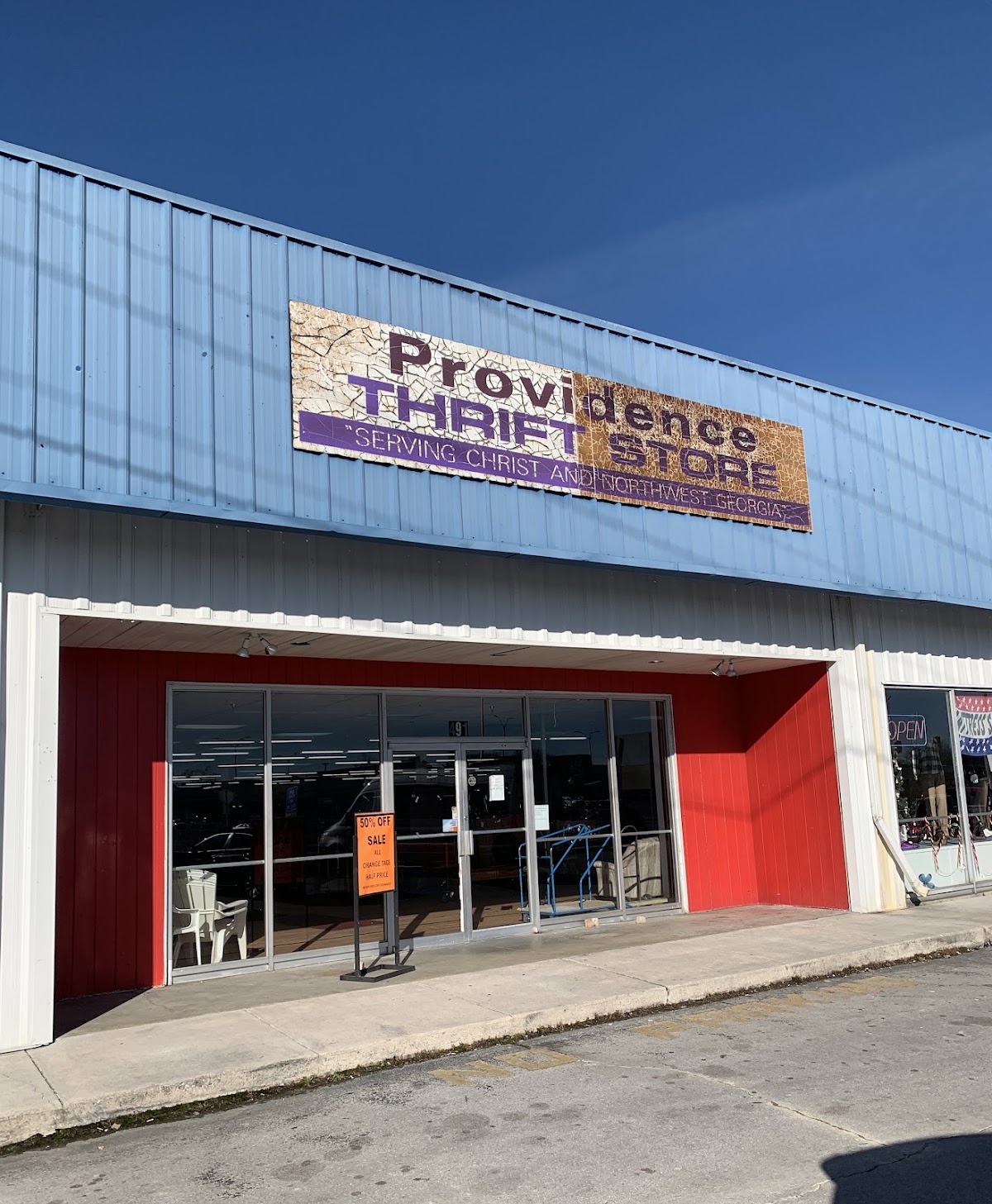 Providence Thrift Store (Fort Oglethorpe) in Fort Oglethorpe