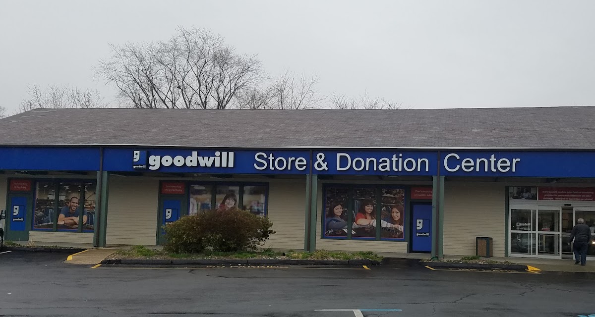 Goodwill Branford Store and Donation Center in Branford