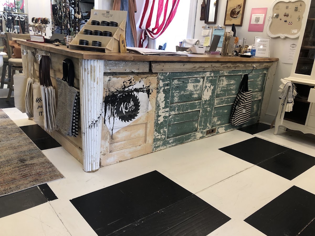 The Marketplace Vintage Thrift in Greenwich