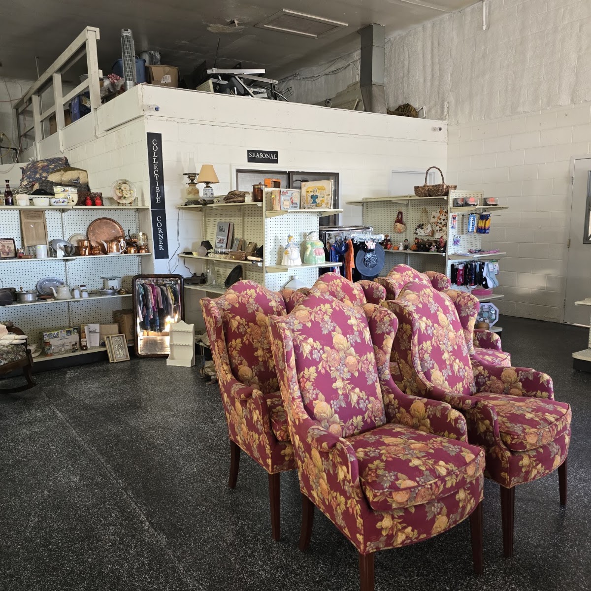 Haven House Thrift Store and Cottage Boutique in Delta