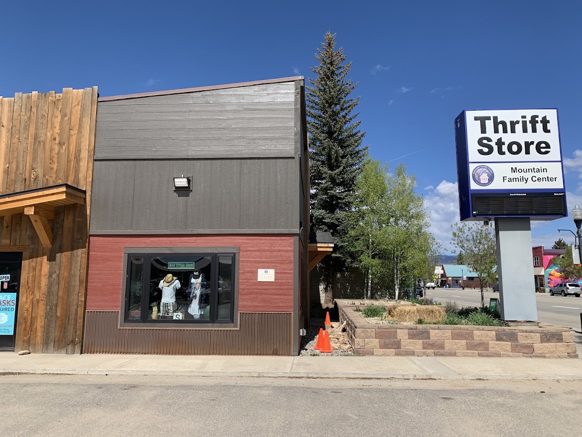 Main Street Thrift in Granby