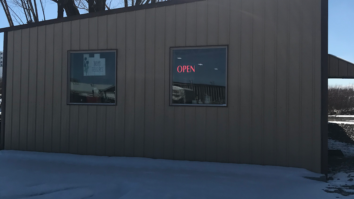 Trish's Treasures in Monte Vista