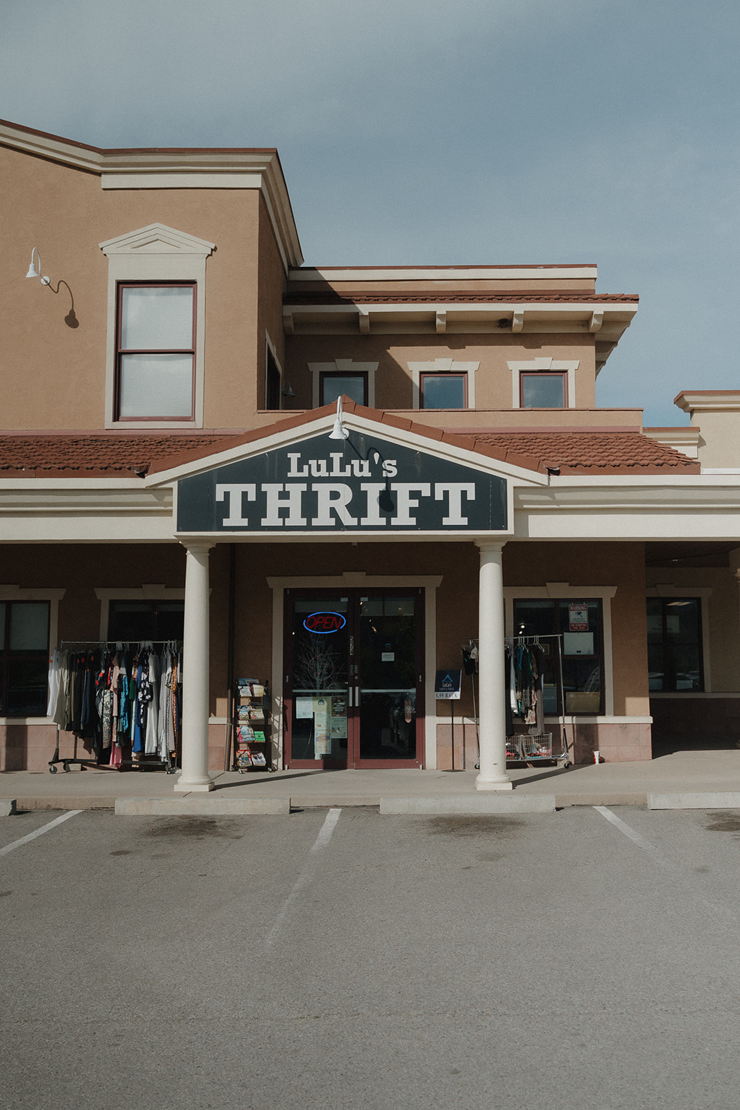 LuLu's Thrift Shoppe in Carbondale