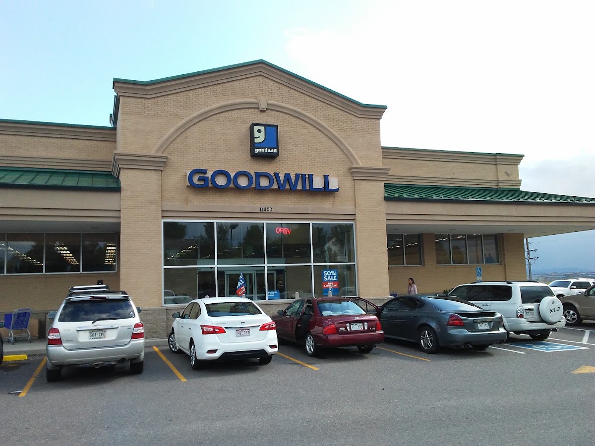 Goodwill Store & Donation Center in Aurora