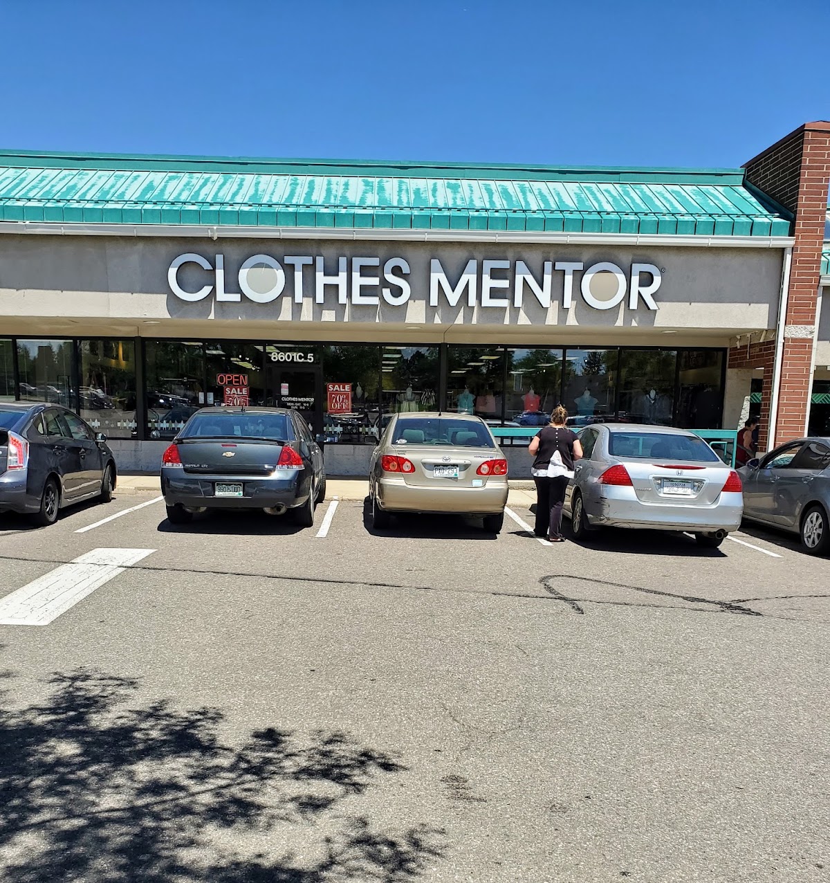 Clothes Mentor Littleton, CO in Littleton