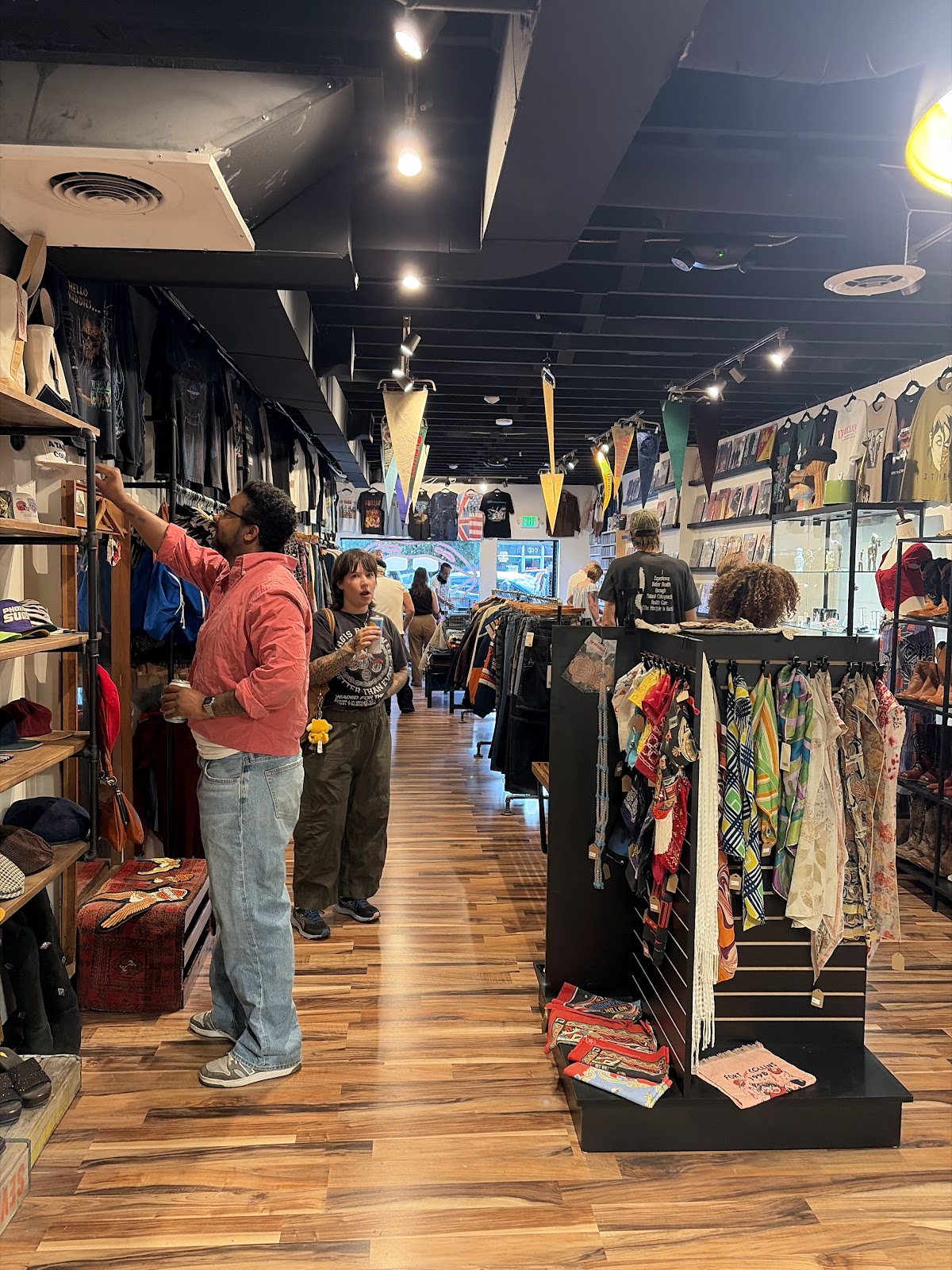 Easy's Records and Vintage in Colorado Springs