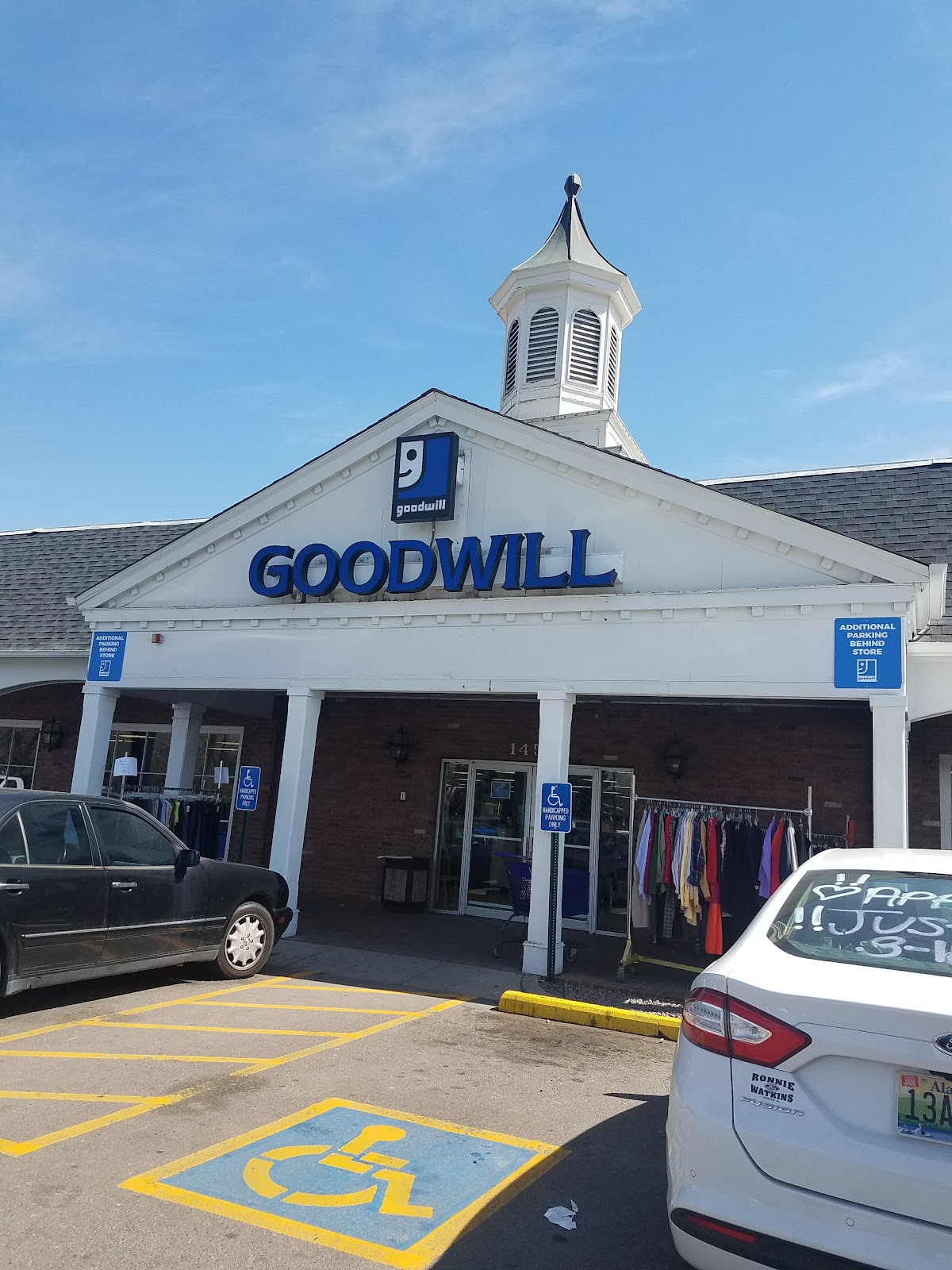 Goodwill Store & Donation Center in Lakewood