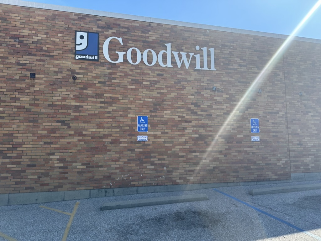 Cheviot Goodwill Store in Cincinnati